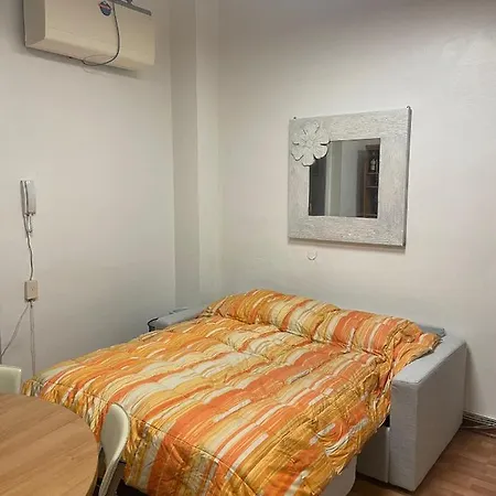 Apartment Deluxe *
